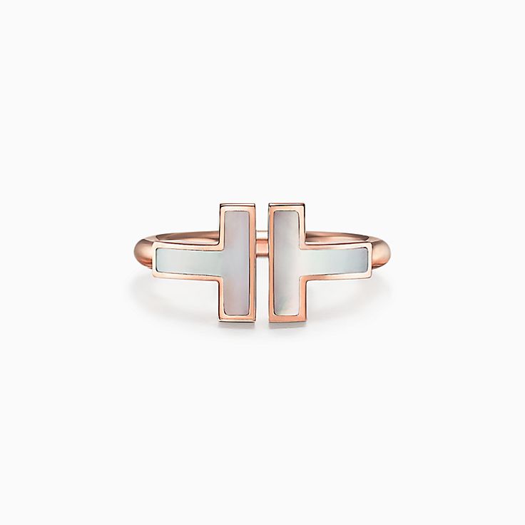 Tiffany T 系列18K 玫瑰金镶嵌珍珠母贝线圈戒指| Tiffany & Co.