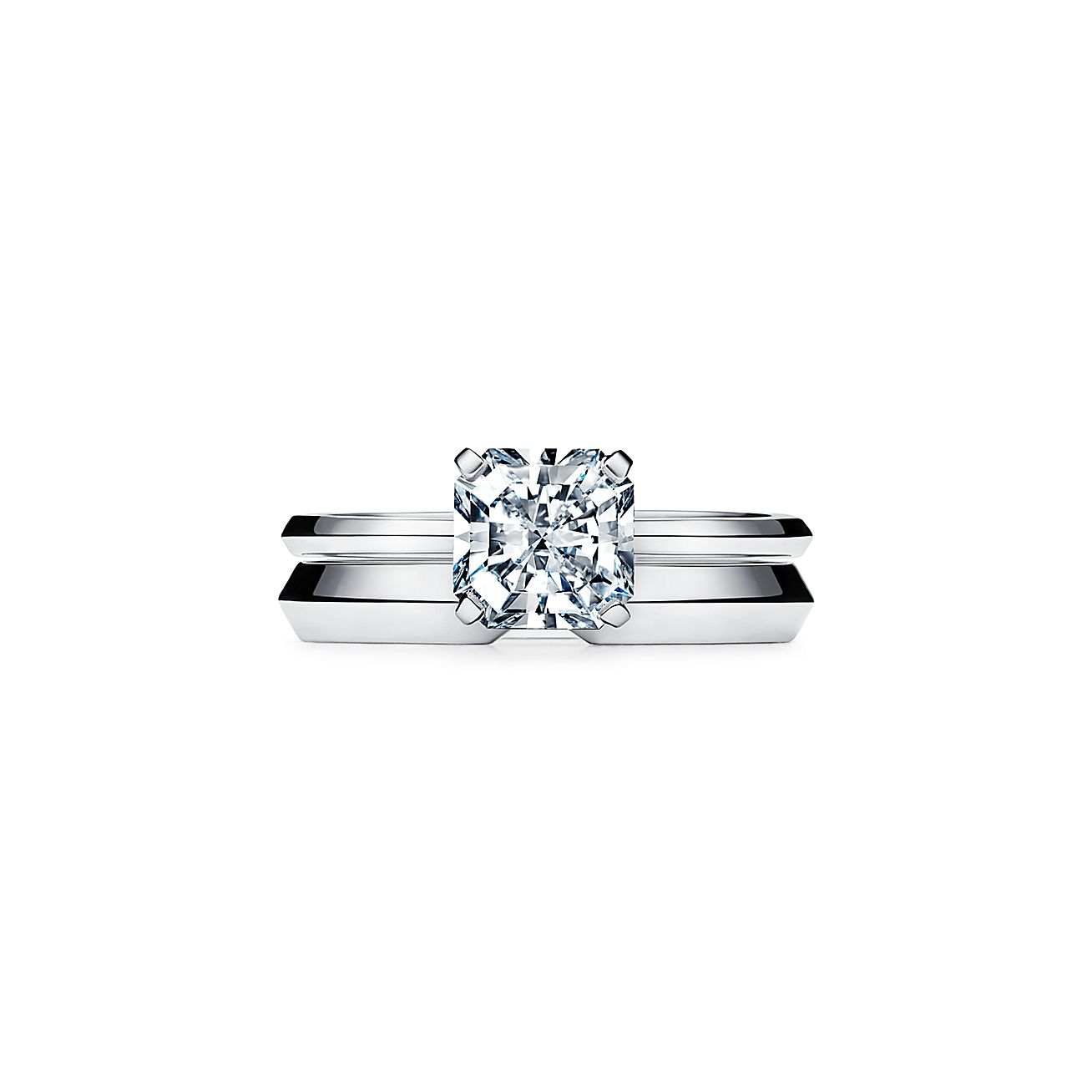 tiffany true03 engagement ring in platinum: an icon of modern